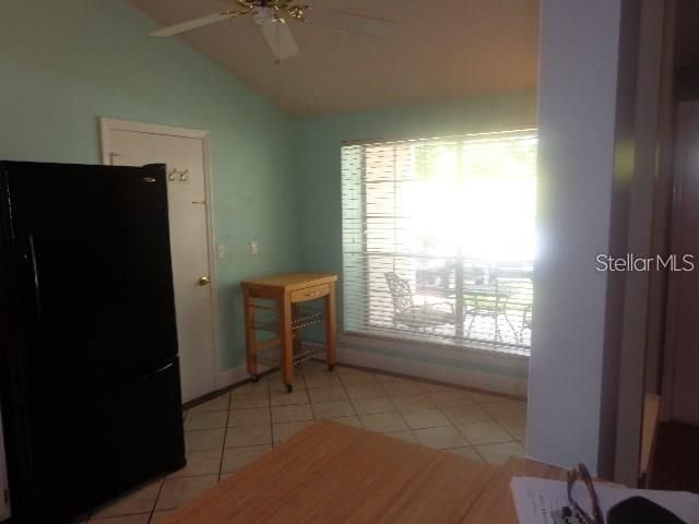For Rent: $2,190 (2 beds, 2 baths, 935 Square Feet)