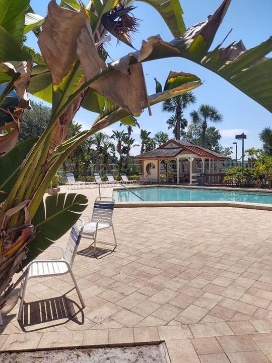 For Rent: $2,190 (2 beds, 2 baths, 935 Square Feet)