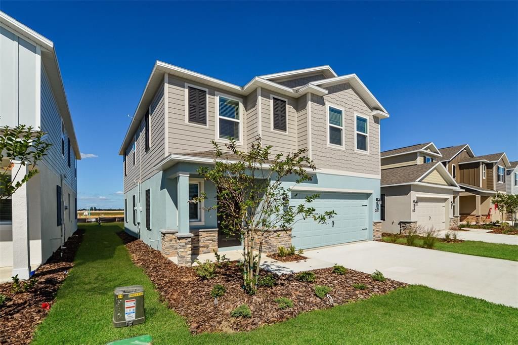 出租: $2,045 (5 贝兹, 2 浴室, 2112 平方英尺)