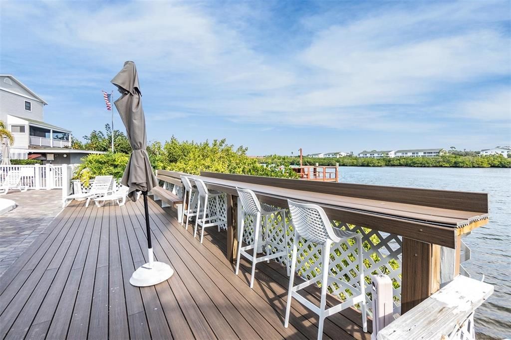 En Venta: $499,000 (2 camas, 3 baños, 1225 Pies cuadrados)