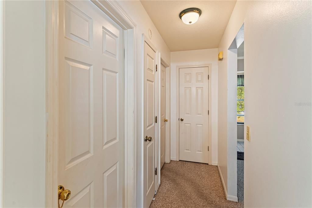 For Sale: $249,000 (3 beds, 2 baths, 1224 Square Feet)