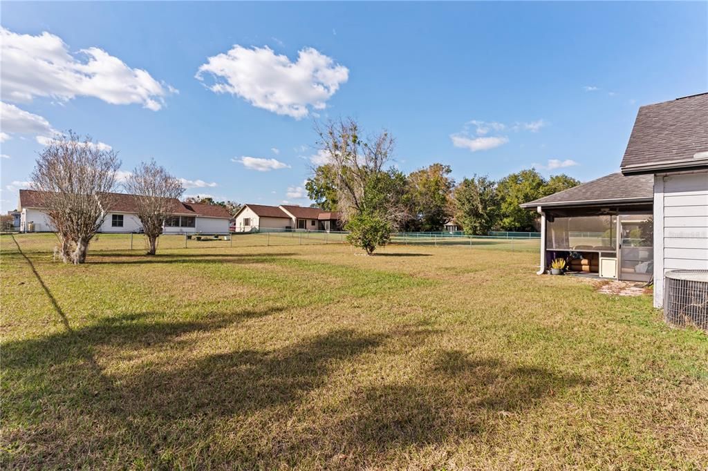 For Sale: $249,000 (3 beds, 2 baths, 1224 Square Feet)