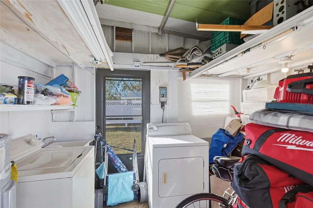 For Sale: $86,750 (2 beds, 2 baths, 800 Square Feet)