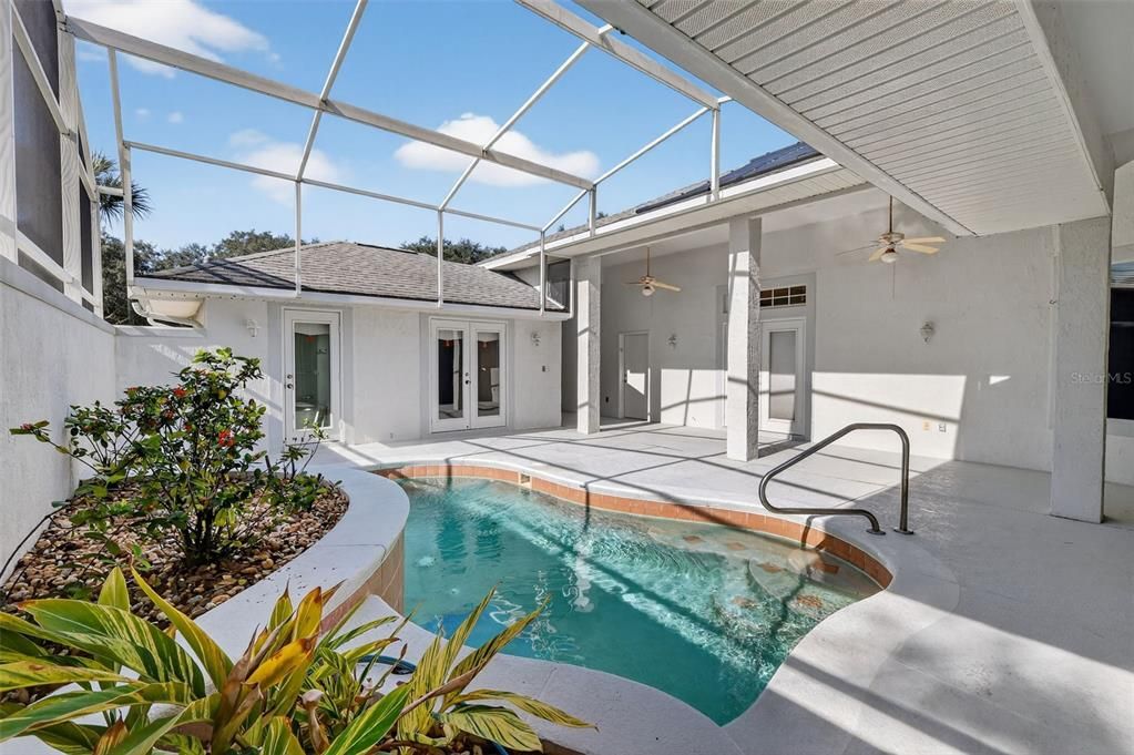 For Sale: $394,000 (3 beds, 3 baths, 2337 Square Feet)