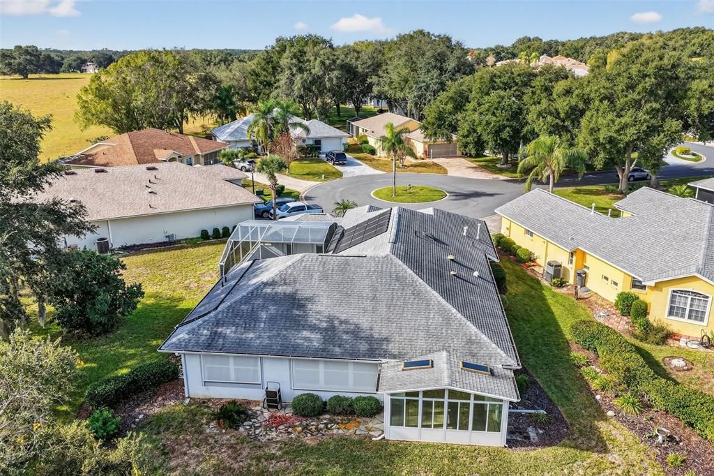 For Sale: $394,000 (3 beds, 3 baths, 2337 Square Feet)