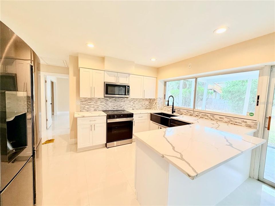 For Rent: $3,350 (3 beds, 2 baths, 1416 Square Feet)