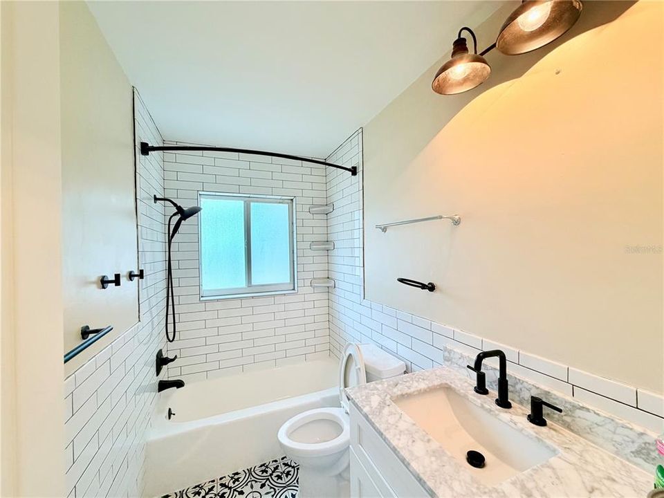 For Rent: $3,350 (3 beds, 2 baths, 1416 Square Feet)