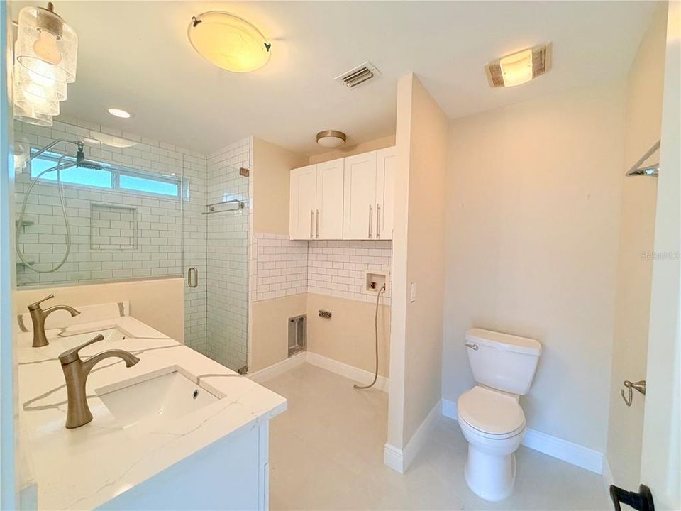 For Rent: $3,350 (3 beds, 2 baths, 1416 Square Feet)