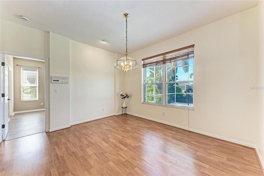 En Renta: $3,400 (3 camas, 2 baños, 1661 Pies cuadrados)