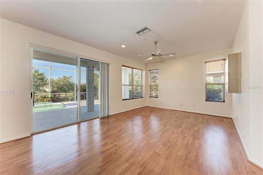 En Renta: $3,400 (3 camas, 2 baños, 1661 Pies cuadrados)