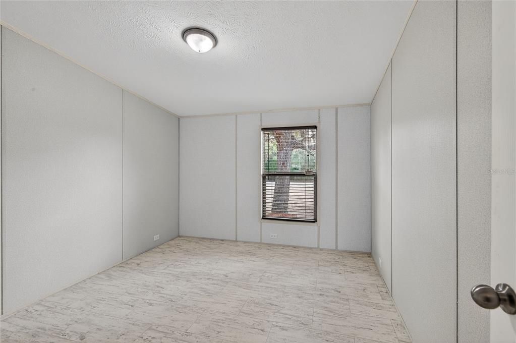 На продажу: $298,888 (4 спален, 2 ванн, 1792 Квадратных фут)