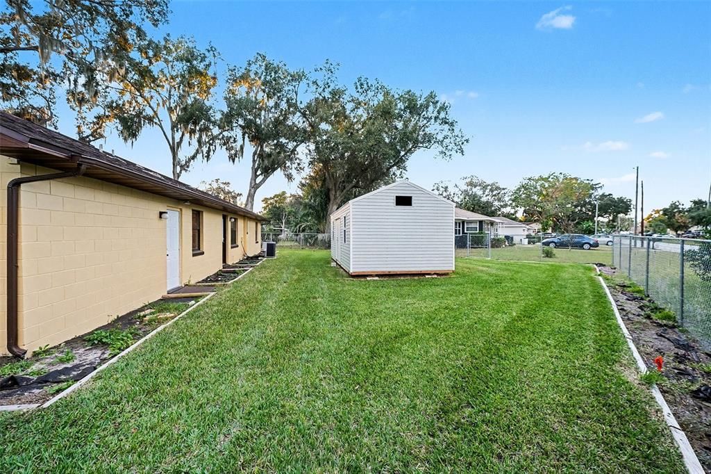 For Sale: $270,000 (2 beds, 2 baths, 1182 Square Feet)