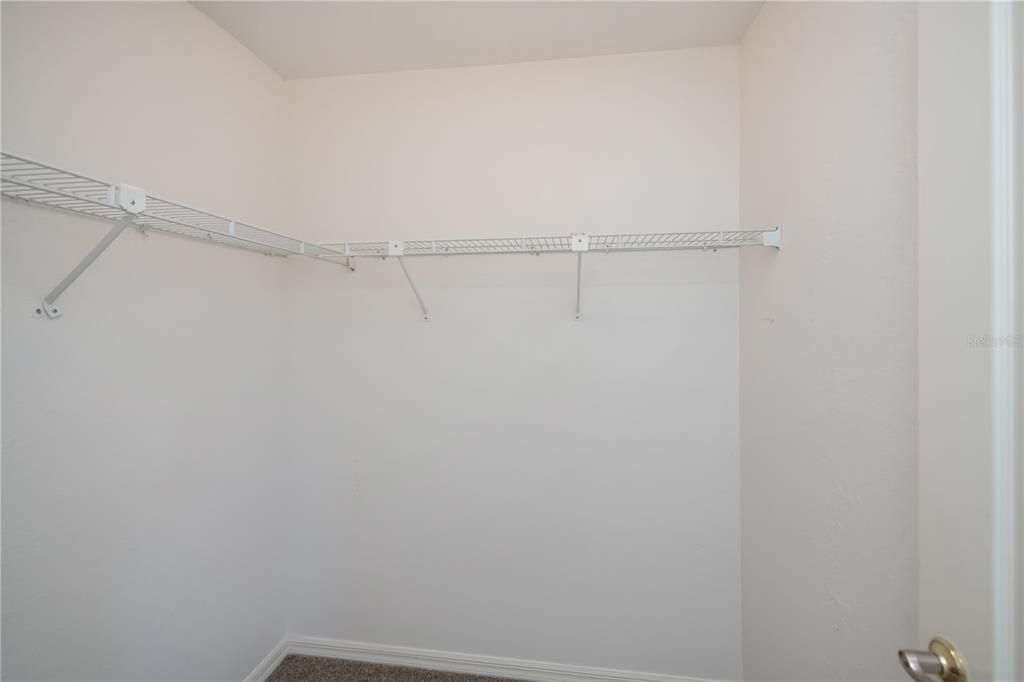 For Sale: $425,000 (3 beds, 3 baths, 2943 Square Feet)