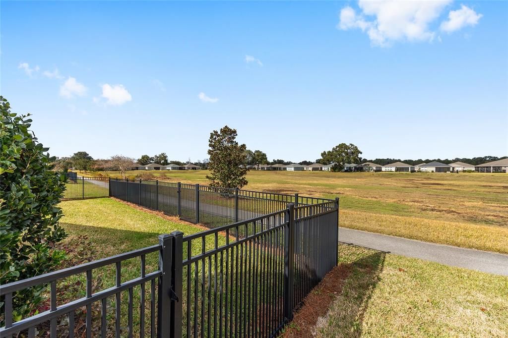 待售: $595,000 (3 贝兹, 3 浴室, 2348 平方英尺)