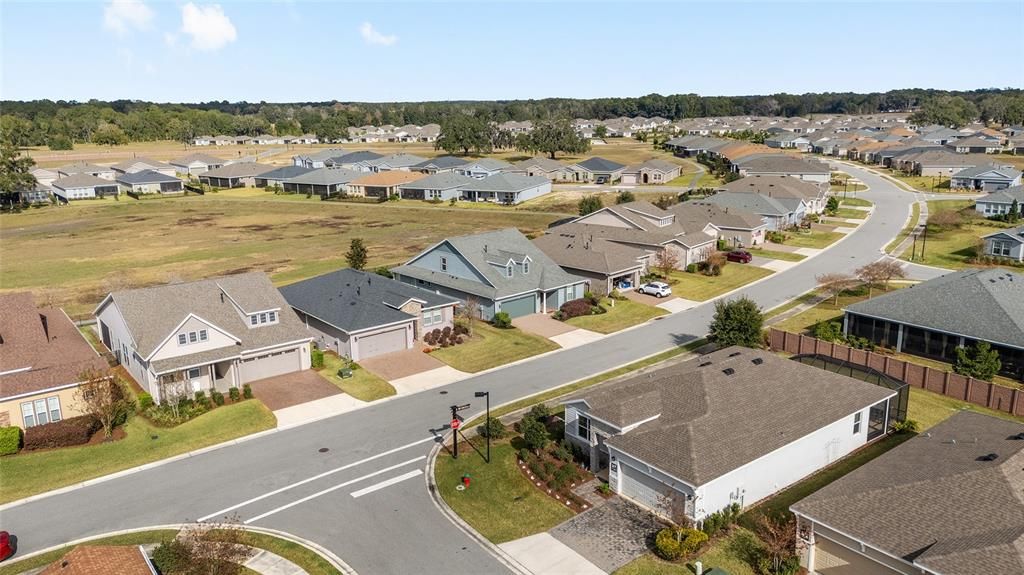 待售: $595,000 (3 贝兹, 3 浴室, 2348 平方英尺)