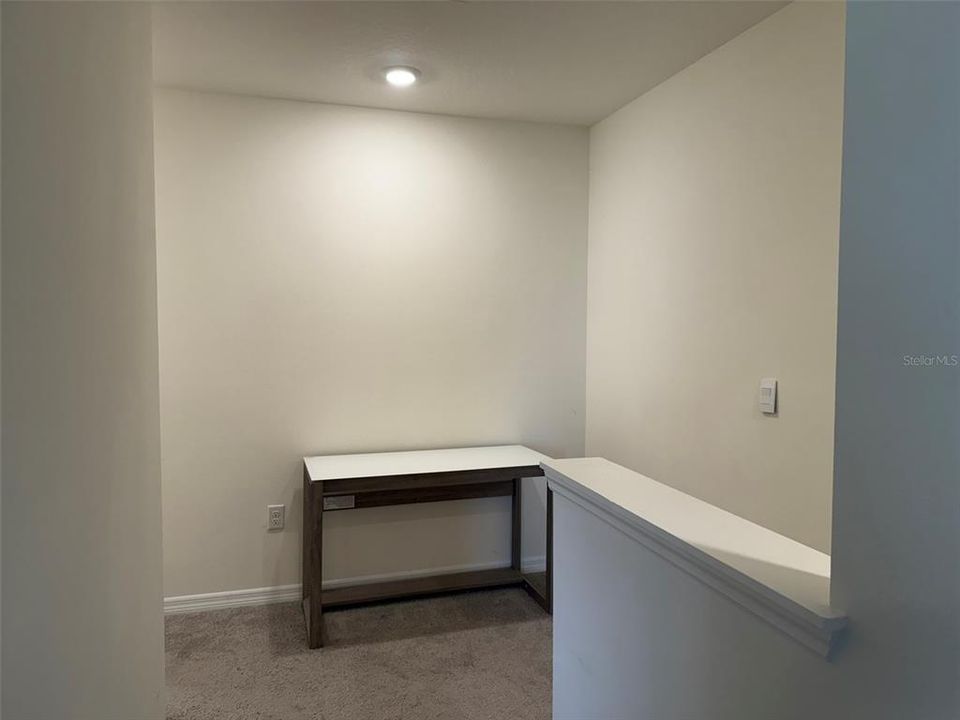 For Rent: $2,067 (3 beds, 2 baths, 1676 Square Feet)