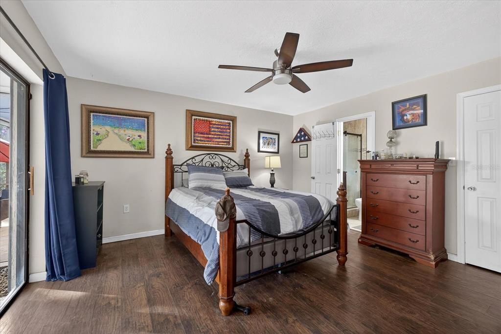 待售: $385,000 (3 贝兹, 2 浴室, 1852 平方英尺)