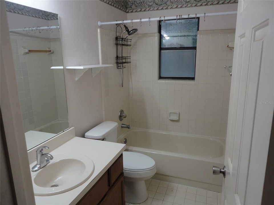 出租: $2,200 (3 贝兹, 2 浴室, 1579 平方英尺)