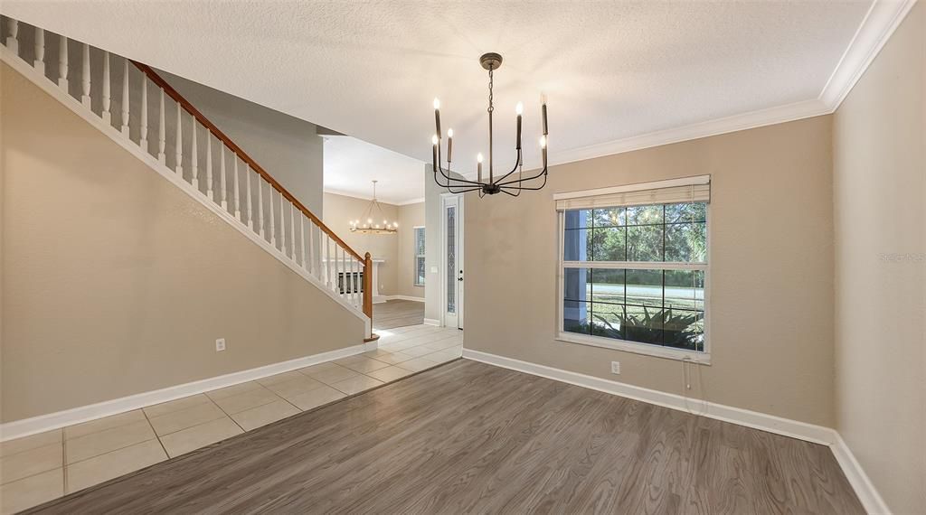 For Sale: $650,000 (4 beds, 2 baths, 2554 Square Feet)