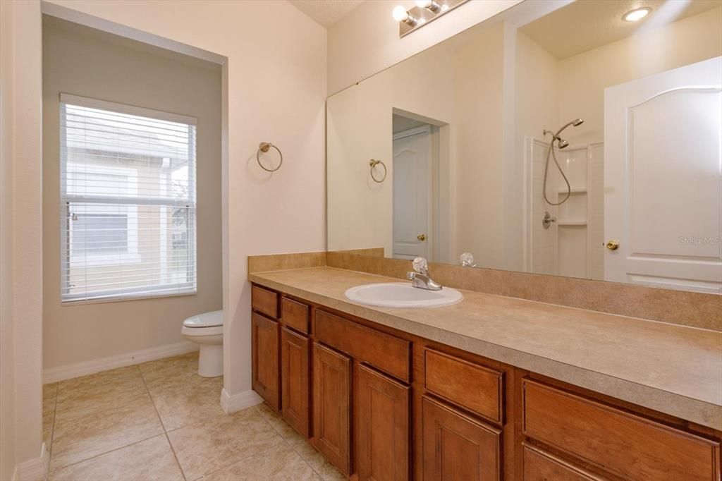 出租: $2,150 (3 贝兹, 2 浴室, 1544 平方英尺)