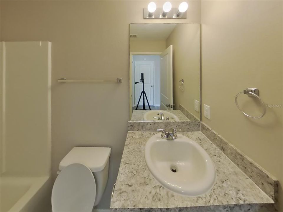 For Rent: $2,149 (4 beds, 3 baths, 1811 Square Feet)