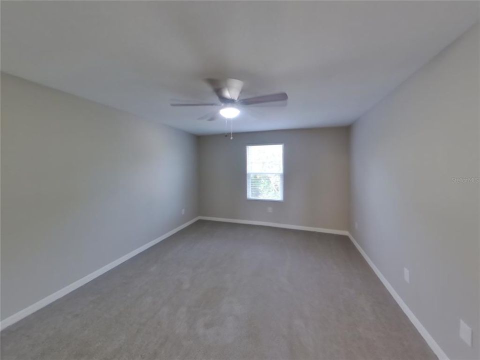 For Rent: $2,149 (4 beds, 3 baths, 1811 Square Feet)