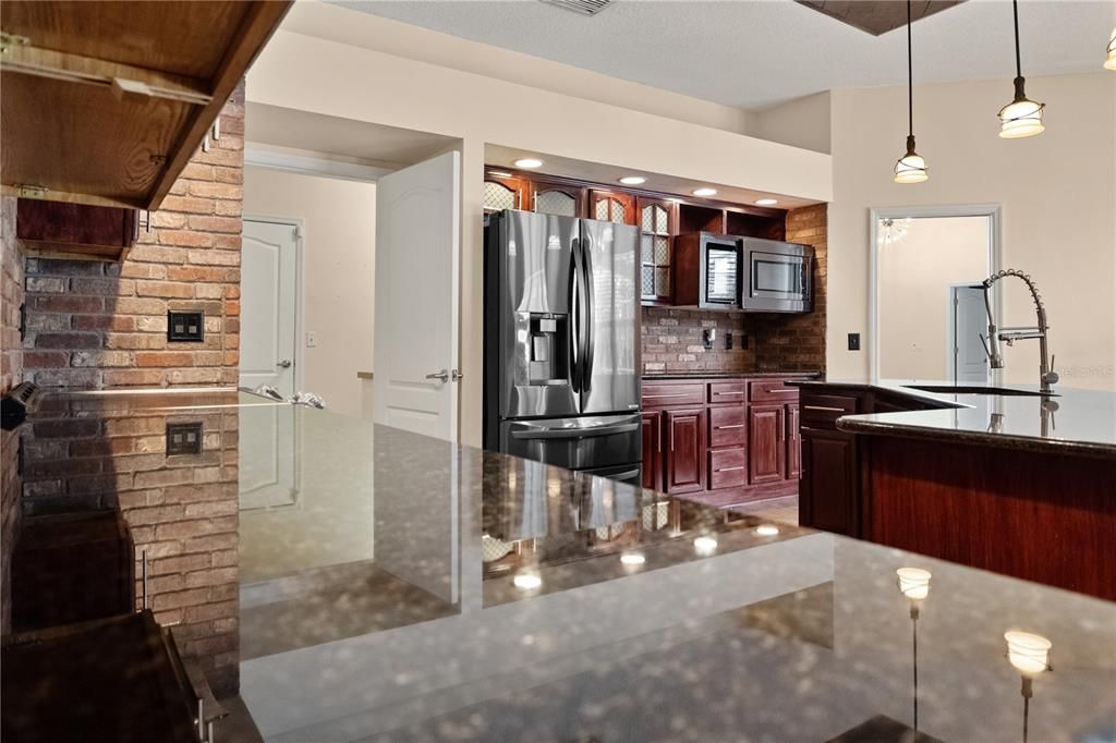 For Rent: $5,000 (4 beds, 3 baths, 3039 Square Feet)