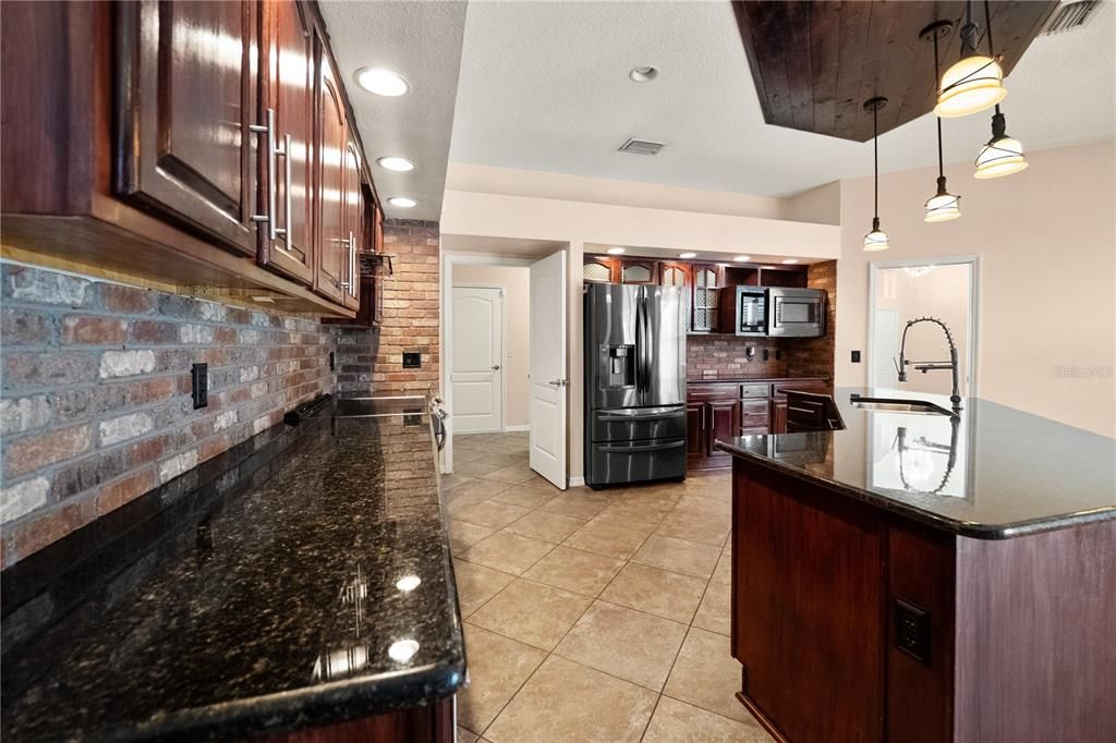 For Rent: $5,000 (4 beds, 3 baths, 3039 Square Feet)