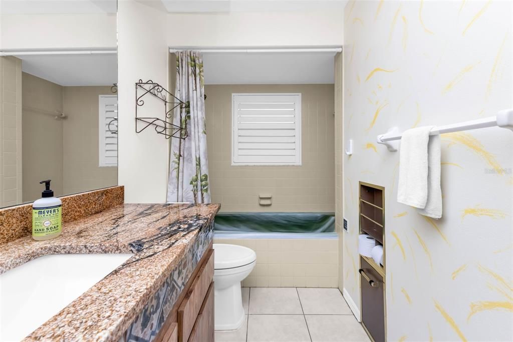 For Sale: $749,000 (3 beds, 3 baths, 2217 Square Feet)