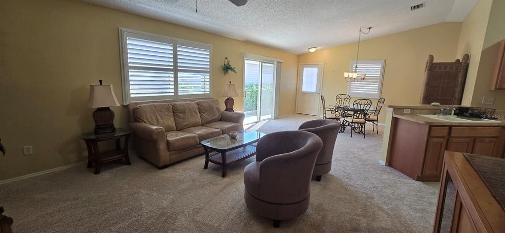 For Rent: $1,795 (2 beds, 2 baths, 1188 Square Feet)