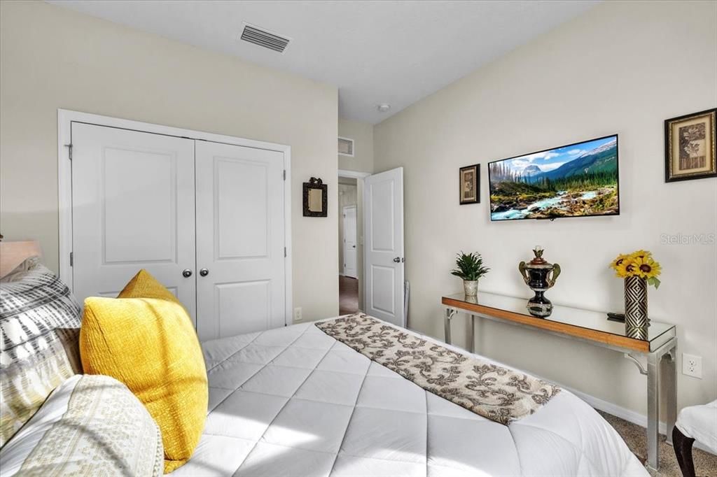 На продажу: $499,000 (3 спален, 2 ванн, 2045 Квадратных фут)