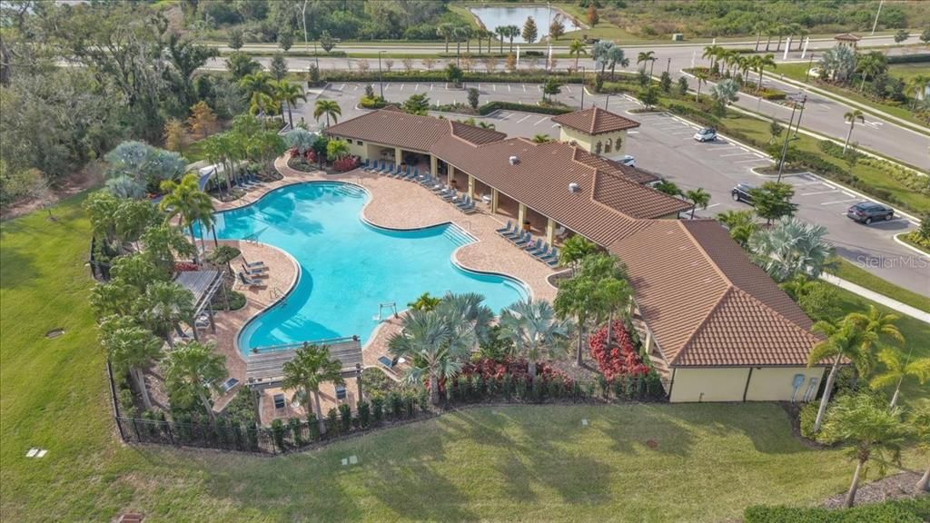 На продажу: $499,000 (3 спален, 2 ванн, 2045 Квадратных фут)