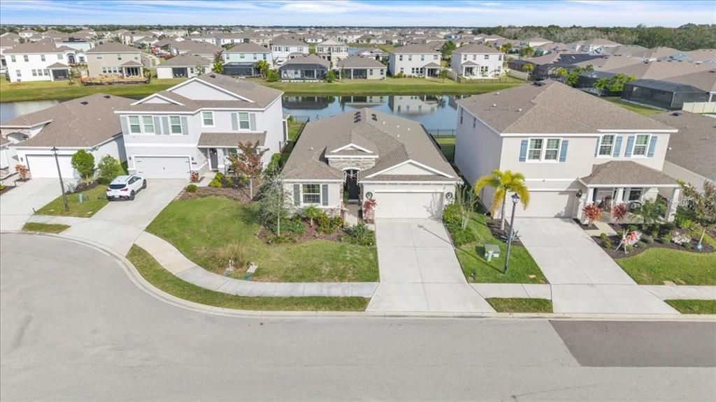 На продажу: $499,000 (3 спален, 2 ванн, 2045 Квадратных фут)