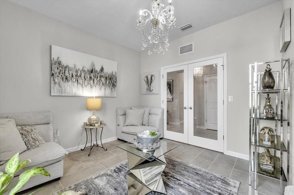 На продажу: $499,000 (3 спален, 2 ванн, 2045 Квадратных фут)