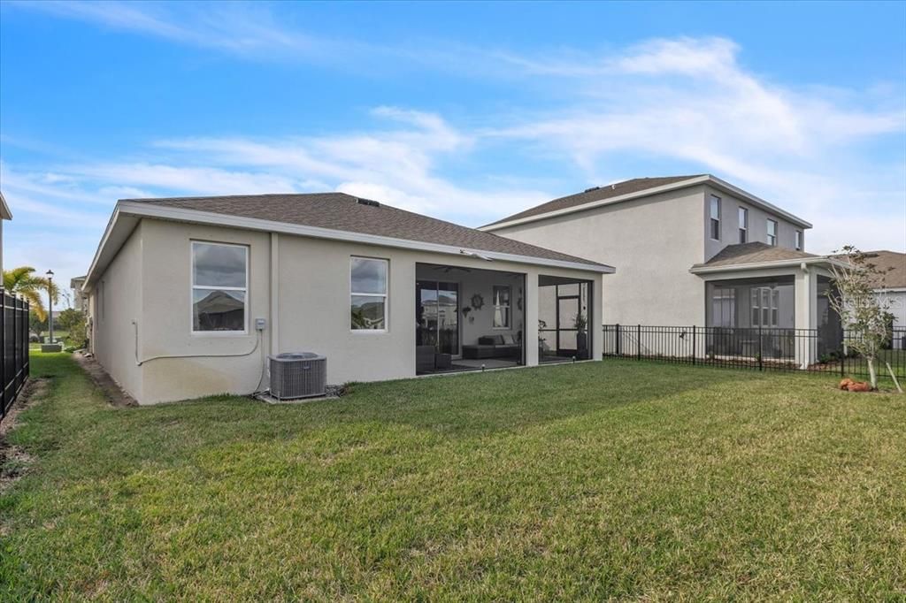 На продажу: $499,000 (3 спален, 2 ванн, 2045 Квадратных фут)