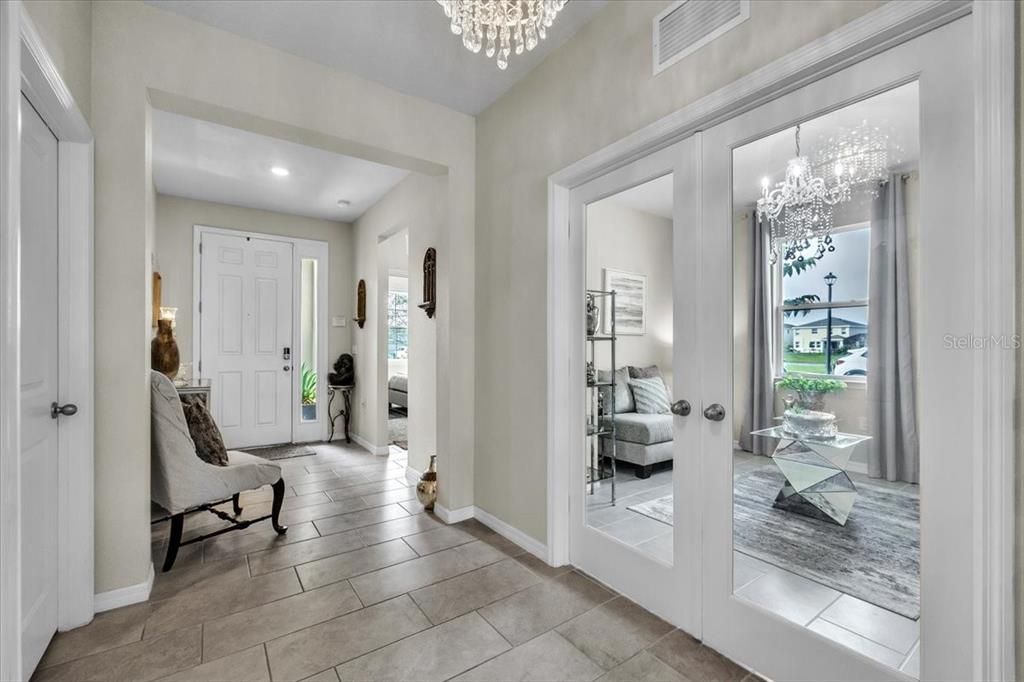 На продажу: $499,000 (3 спален, 2 ванн, 2045 Квадратных фут)