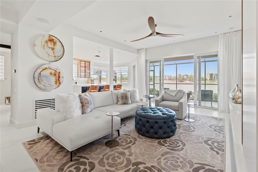 待售: $1,255,000 (2 贝兹, 2 浴室, 1983 平方英尺)