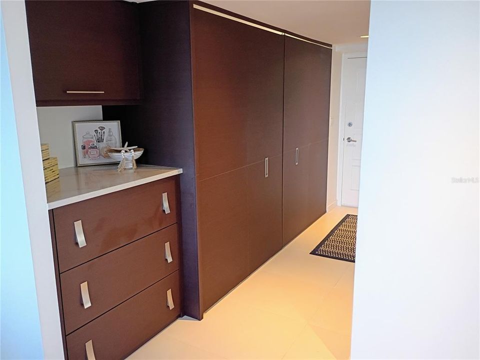 待售: $574,900 (2 贝兹, 2 浴室, 1360 平方英尺)