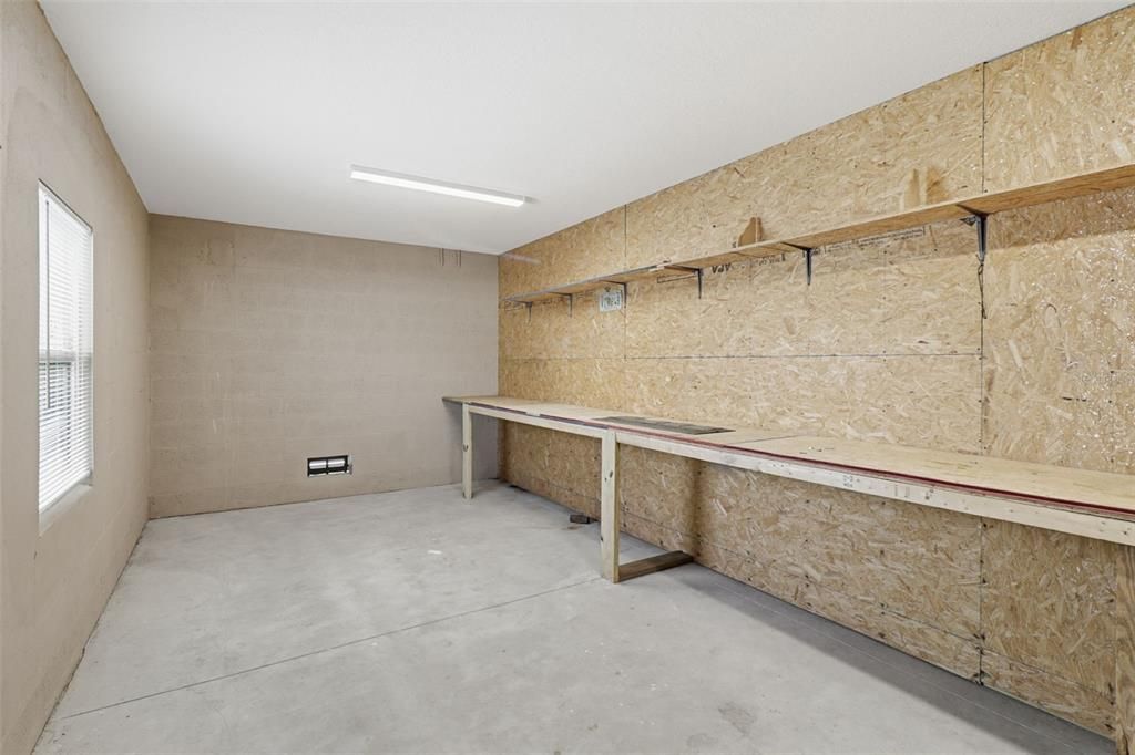 For Sale: $669,000 (3 beds, 2 baths, 1907 Square Feet)