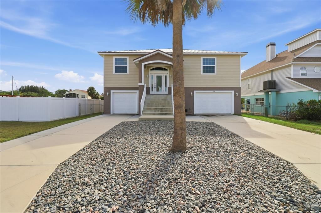 For Sale: $669,000 (3 beds, 2 baths, 1907 Square Feet)