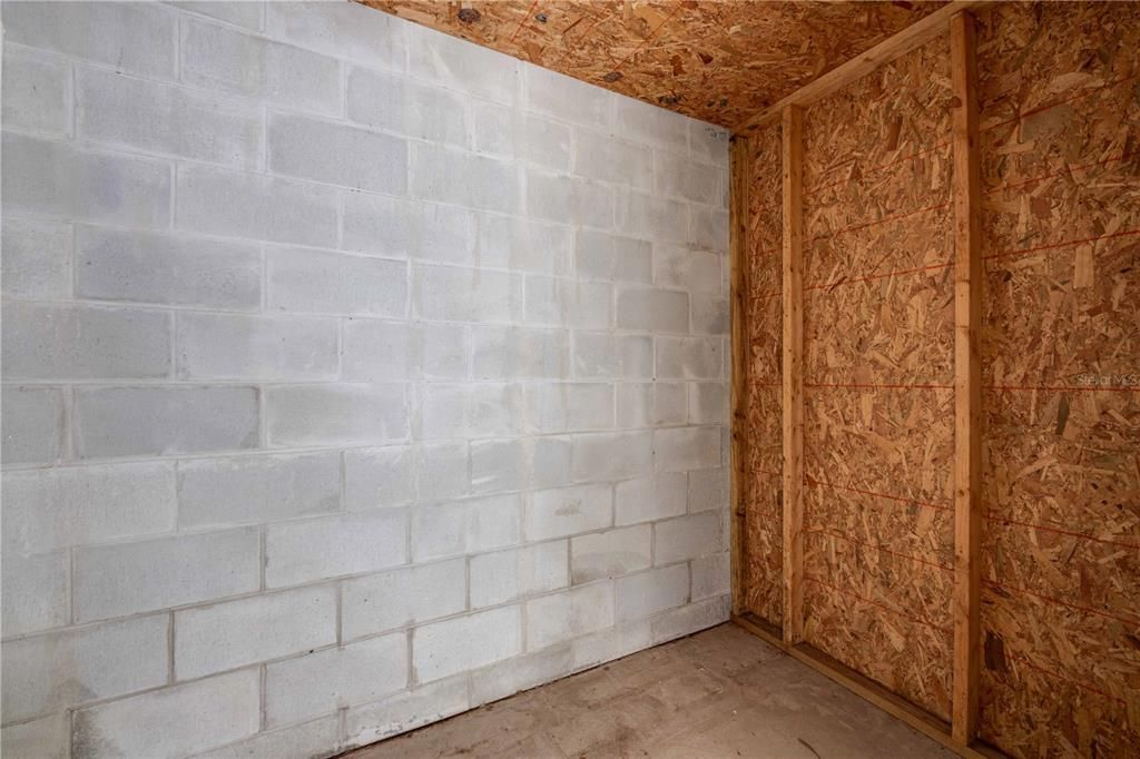 出租: $1,595 (2 贝兹, 2 浴室, 864 平方英尺)