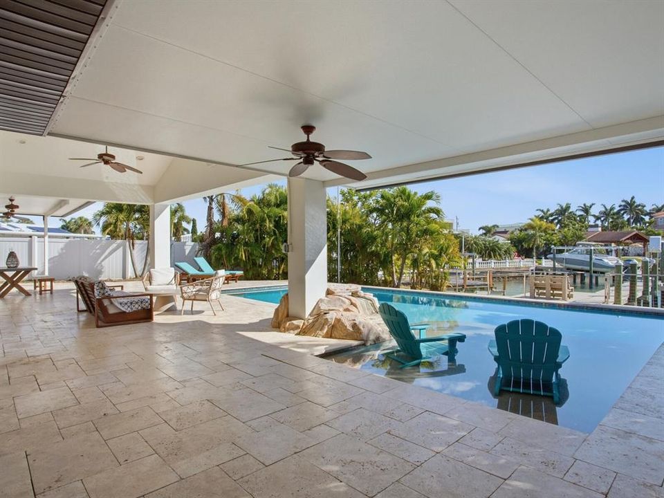 待售: $1,850,000 (4 贝兹, 3 浴室, 2153 平方英尺)