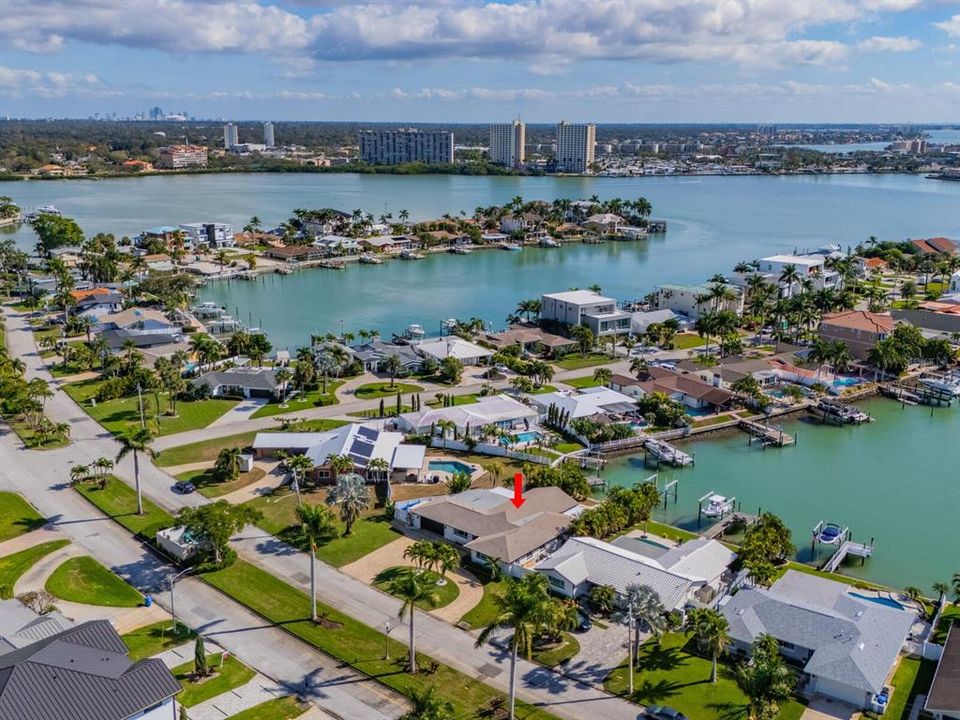 待售: $1,850,000 (4 贝兹, 3 浴室, 2153 平方英尺)