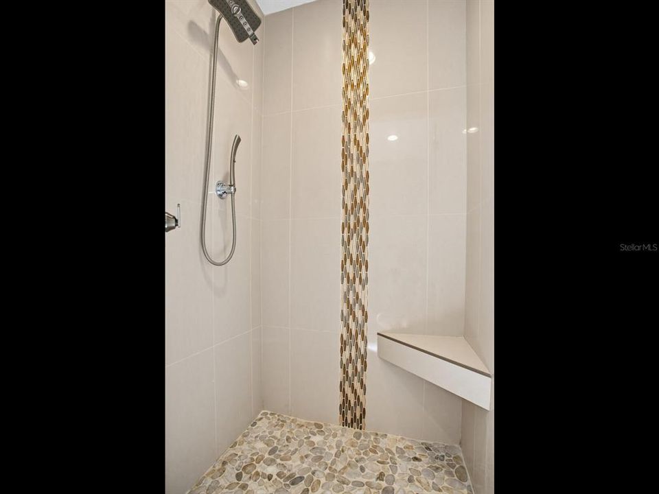 待售: $1,850,000 (4 贝兹, 3 浴室, 2153 平方英尺)