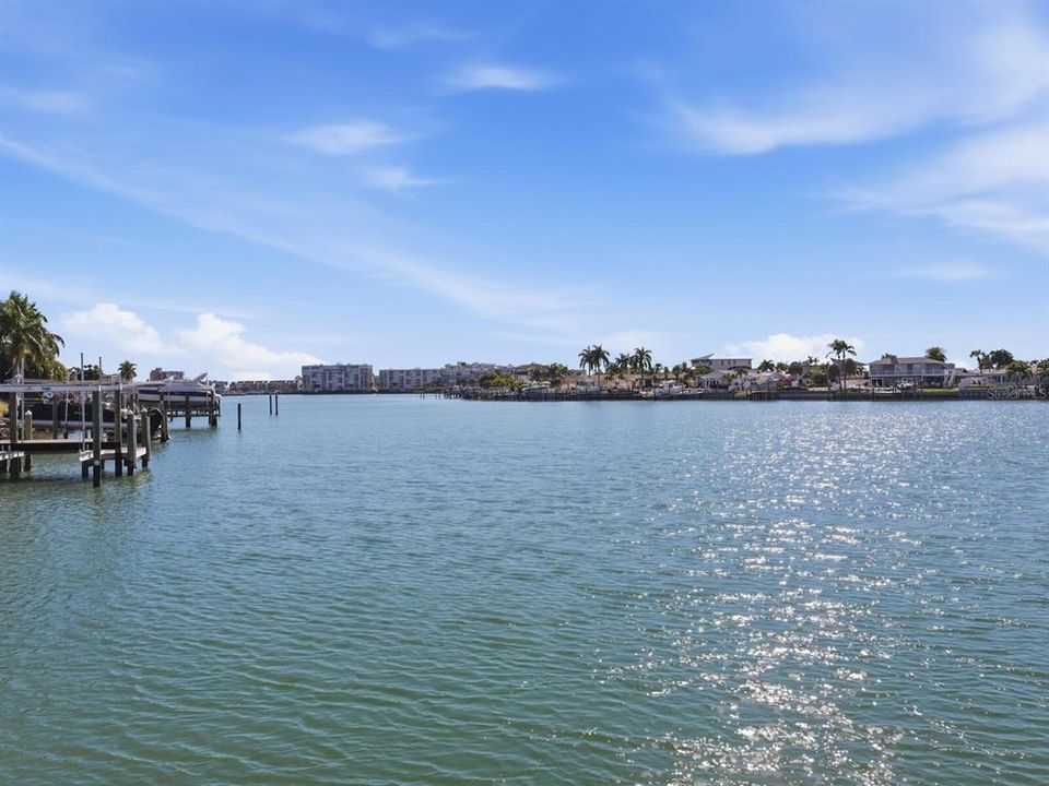 待售: $1,850,000 (4 贝兹, 3 浴室, 2153 平方英尺)