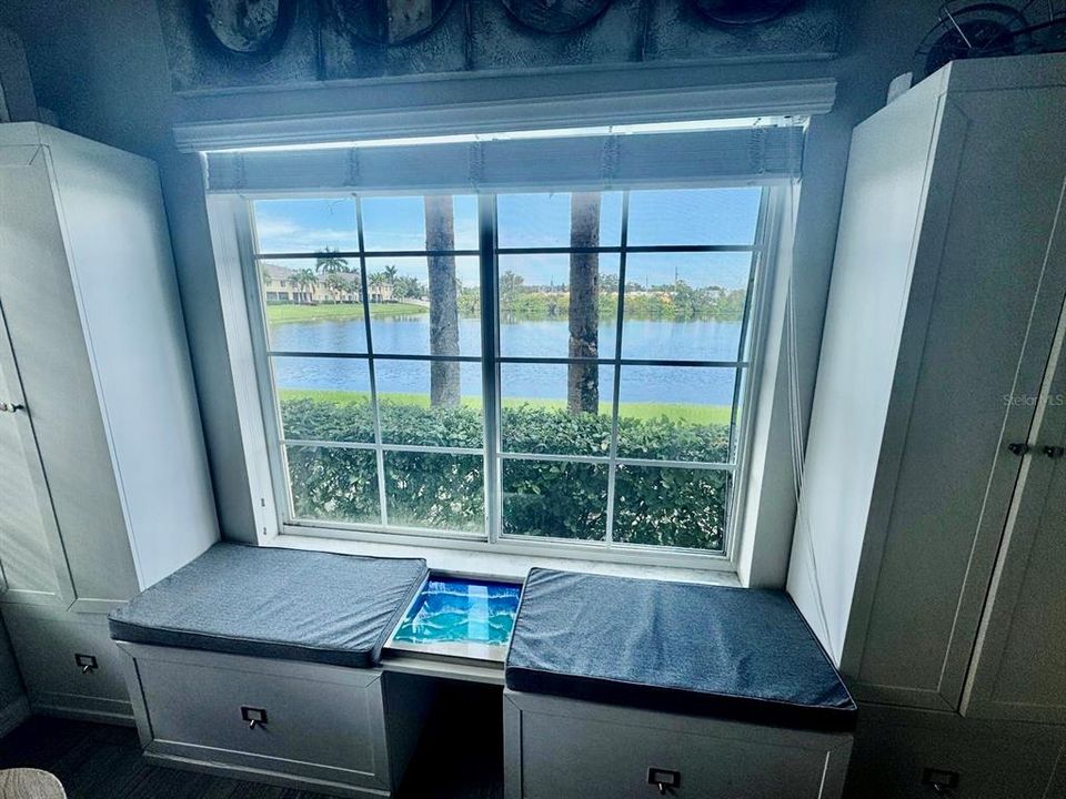 For Rent: $2,150 (3 beds, 2 baths, 1200 Square Feet)