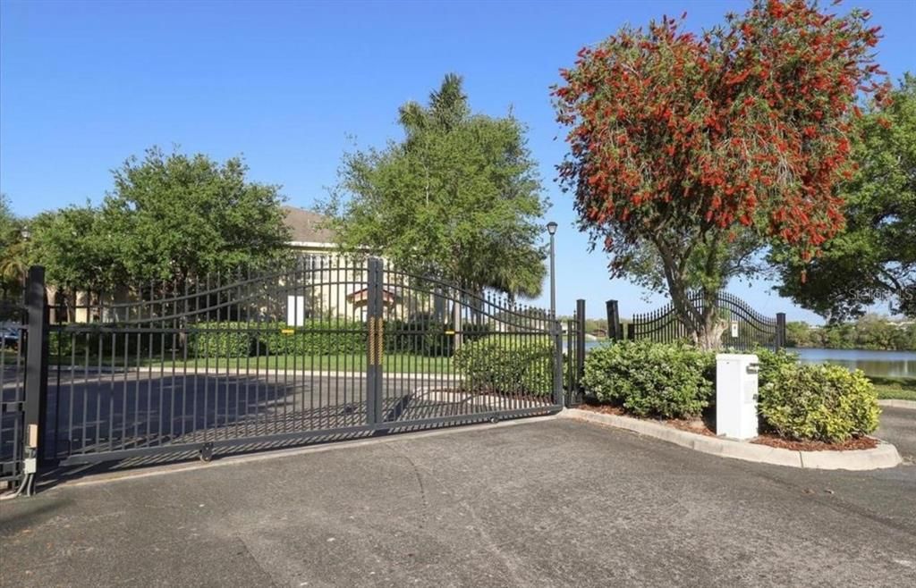 For Rent: $2,150 (3 beds, 2 baths, 1200 Square Feet)