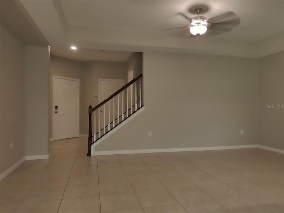 For Rent: $2,529 (3 beds, 2 baths, 1621 Square Feet)