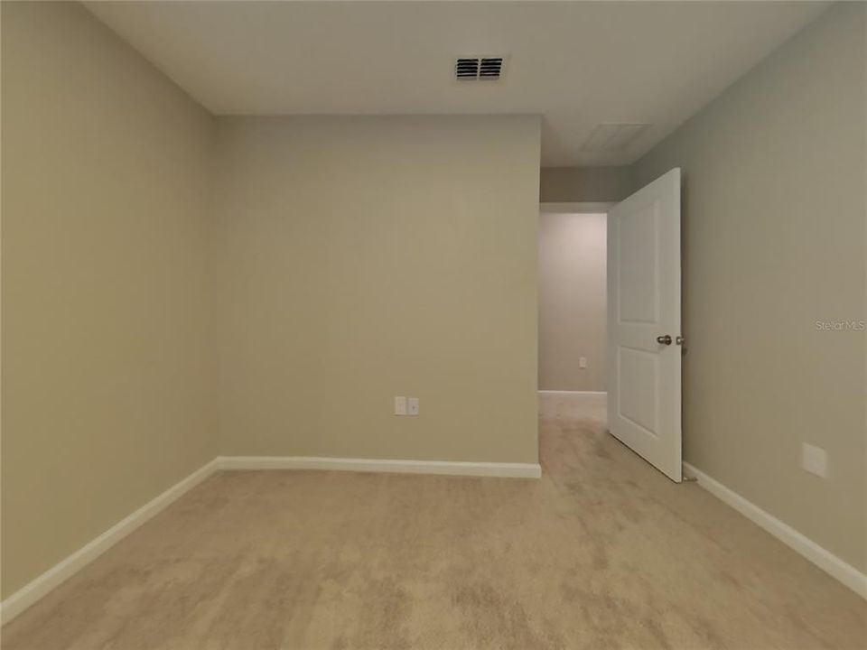 For Rent: $2,529 (3 beds, 2 baths, 1621 Square Feet)