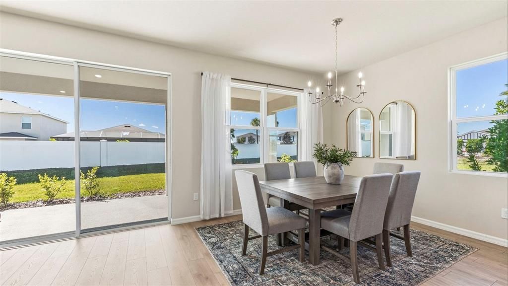 На продажу: $506,990 (4 спален, 2 ванн, 2034 Квадратных фут)